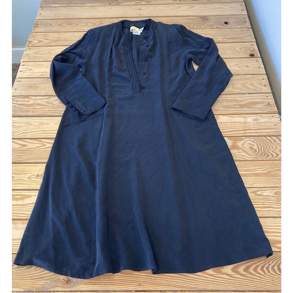 Ciao Ltd 100% Silk 1/2 Button Dress Size 4 Women’s Black